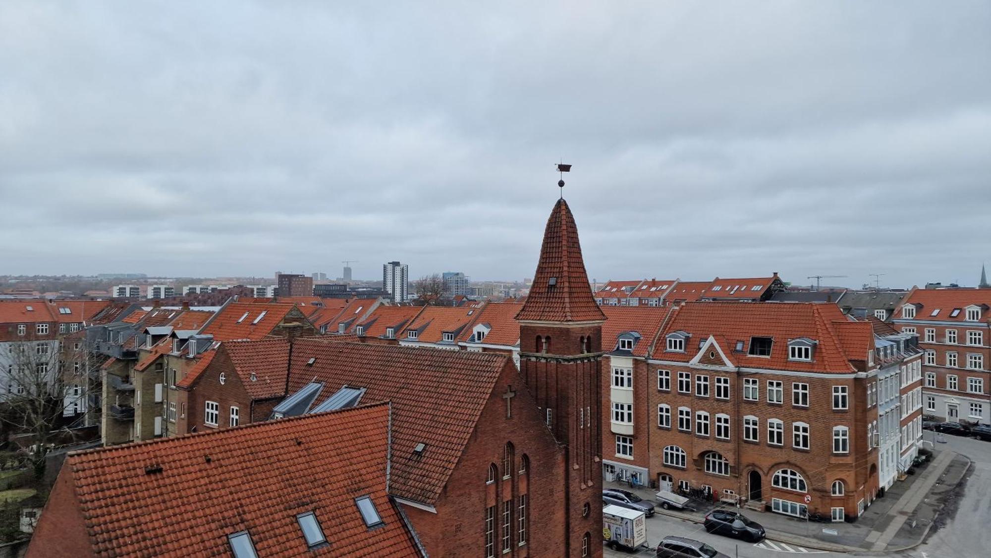 Center - Floor Penthouse With Views Of The Lägenhet Århus